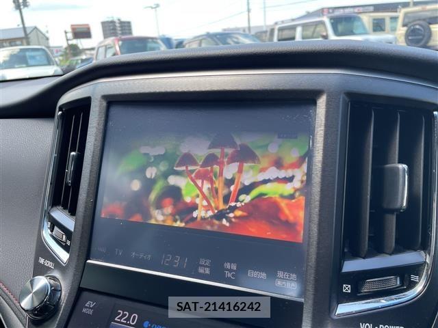 Toyota CROWN 2016 8680544-17