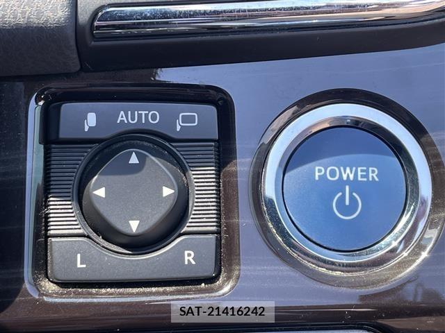 Toyota CROWN 2016 8680544-21