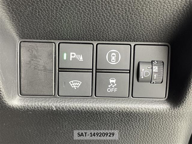 Honda FIT 2020 8921958-12
