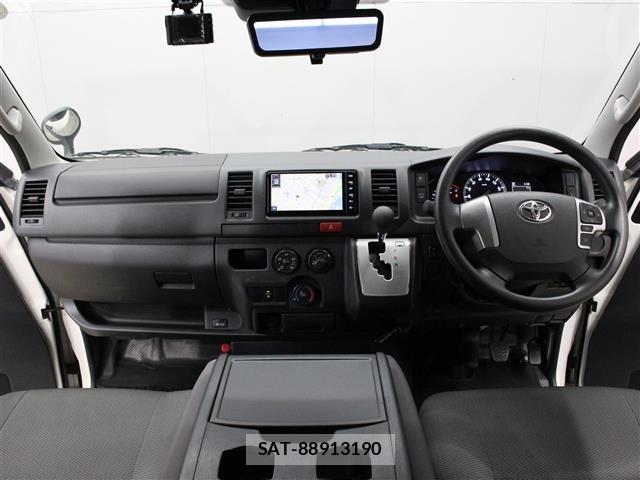 Toyota HIACE VAN 2025 8759699-14