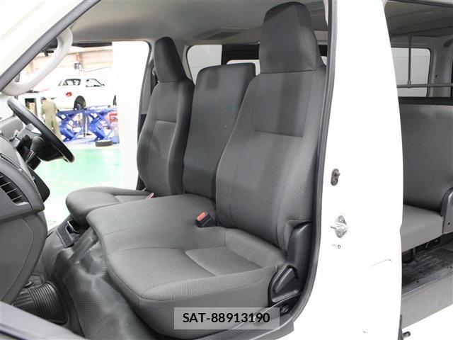 Toyota HIACE VAN 2025 8759699-20