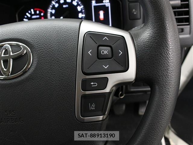 Toyota HIACE VAN 2025 8759699-7