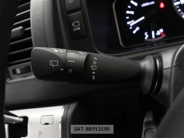 Toyota HIACE VAN 2025 8759699-8