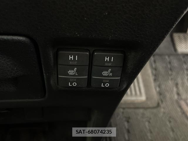 Toyota ESQUIRE 2017 8908815-1
