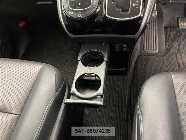 Toyota ESQUIRE 2017 8908815-4