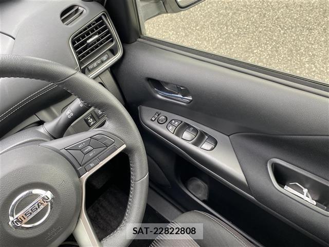 Nissan SERENA 2018 8926951-9