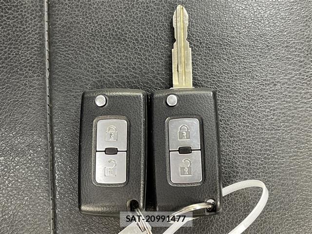 Mitsubishi PAJERO 2016 8775953-1