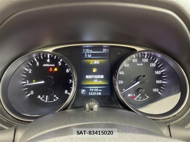 Nissan X-TRAIL 2015 8929476-16