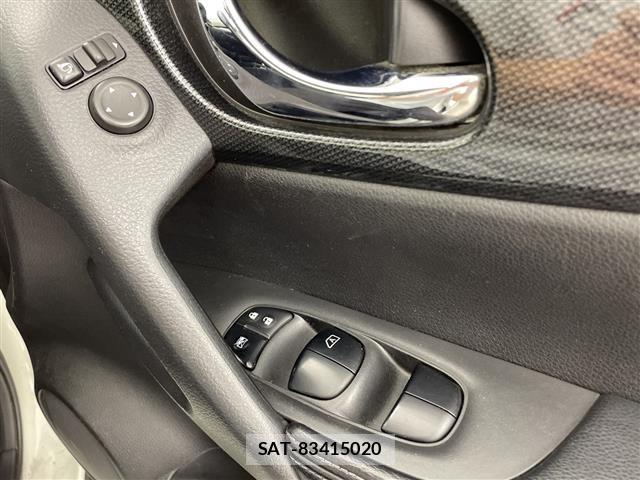 Nissan X-TRAIL 2015 8929476-2
