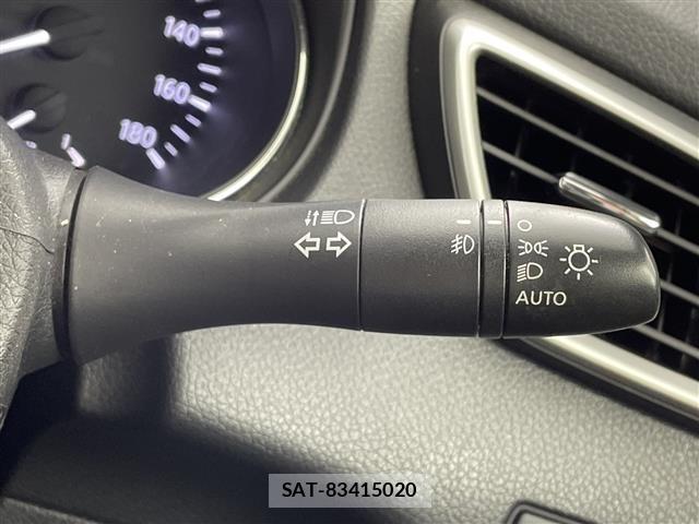 Nissan X-TRAIL 2015 8929476-8