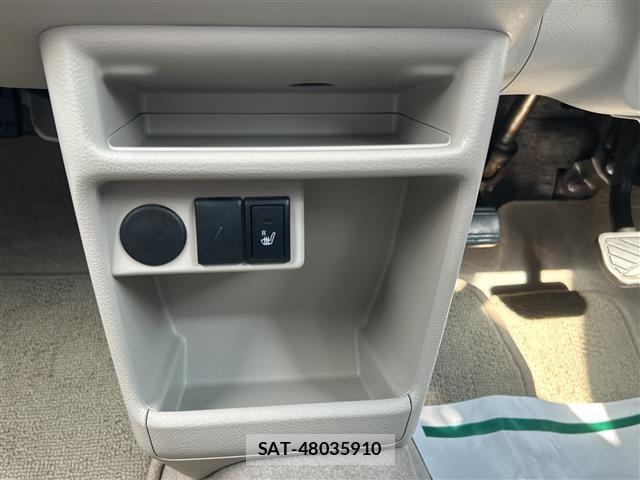 Suzuki LAPIN 2015 8933218-20
