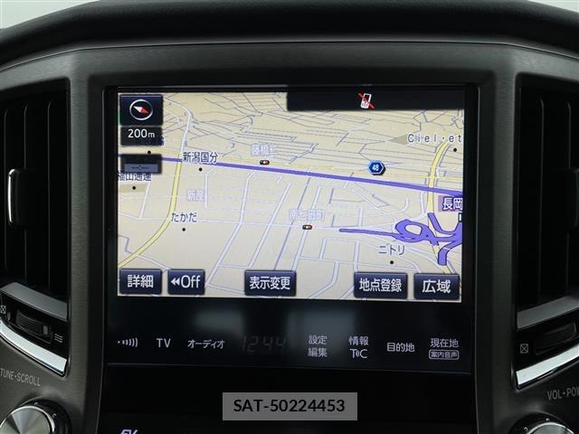 Toyota CROWN 2017 8937643-19