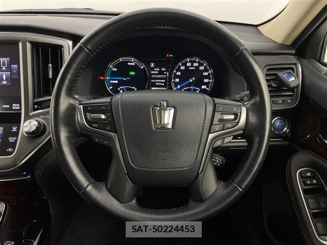 Toyota CROWN 2017 8937643-7