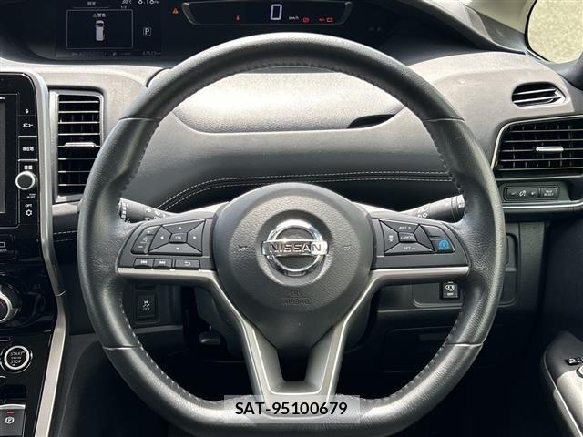 Nissan SERENA 2017 8926952-7