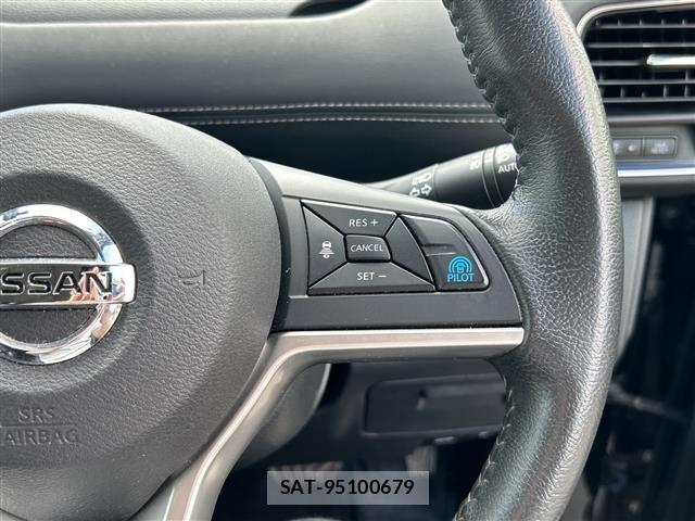 Nissan SERENA 2017 8926952-9