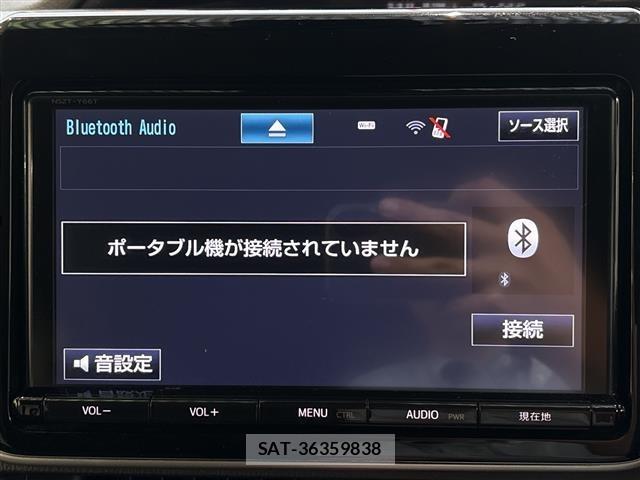 Toyota NOAH 2017 8683547-16