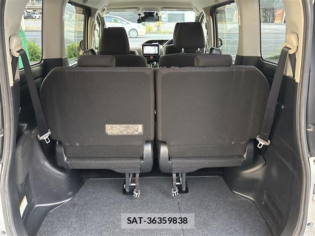 Toyota NOAH 2017 8683547-21