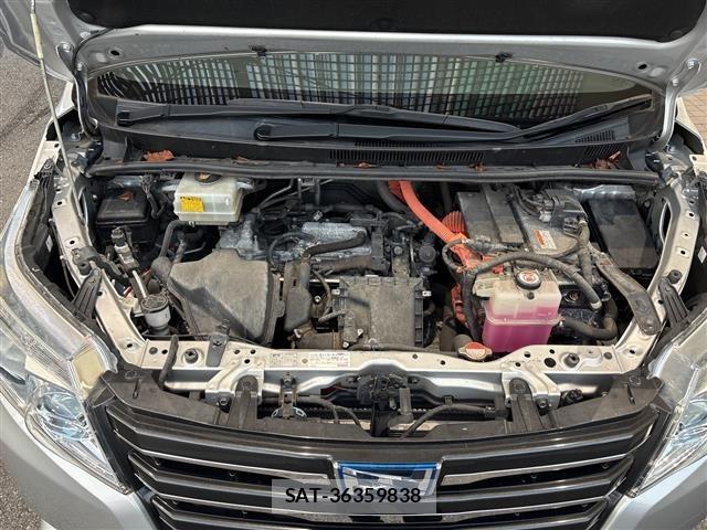 Toyota NOAH 2017 8683547-5