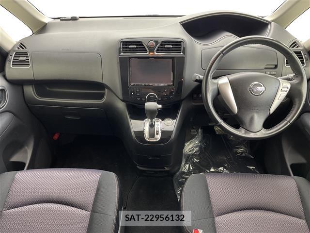 Nissan SERENA 2012 8926966-15
