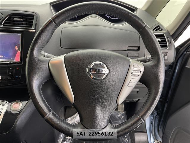 Nissan SERENA 2012 8926966-8