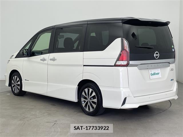 Nissan SERENA 2017 8926968-13