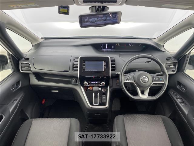 Nissan SERENA 2017 8926968-14