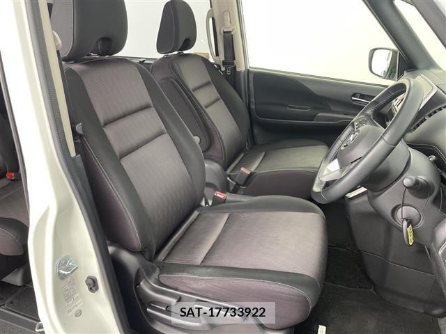Nissan SERENA 2017 8926968-4