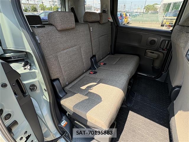 Toyota SIENTA 2025 8671613-11