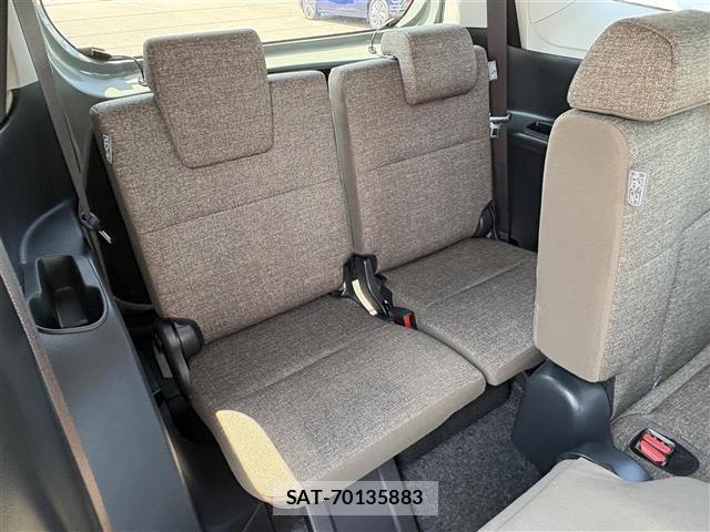 Toyota SIENTA 2025 8671613-12