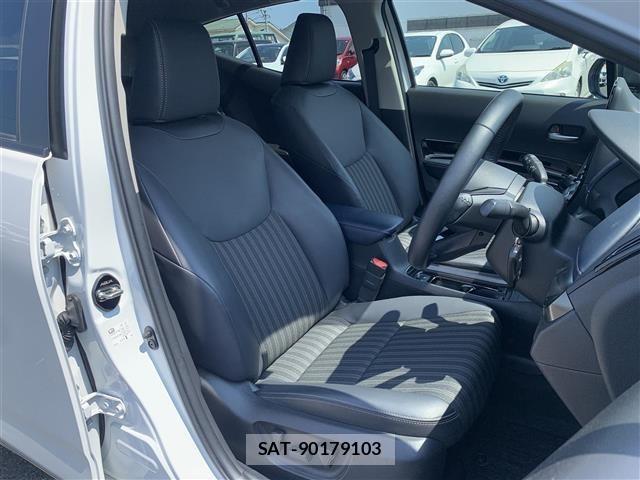 Toyota AQUA 2023 8948369-10