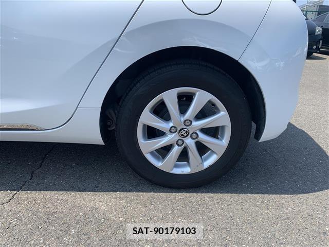 Toyota AQUA 2023 8948369-22