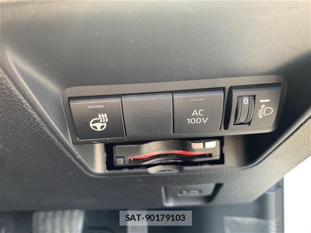 Toyota AQUA 2023 8948369-3