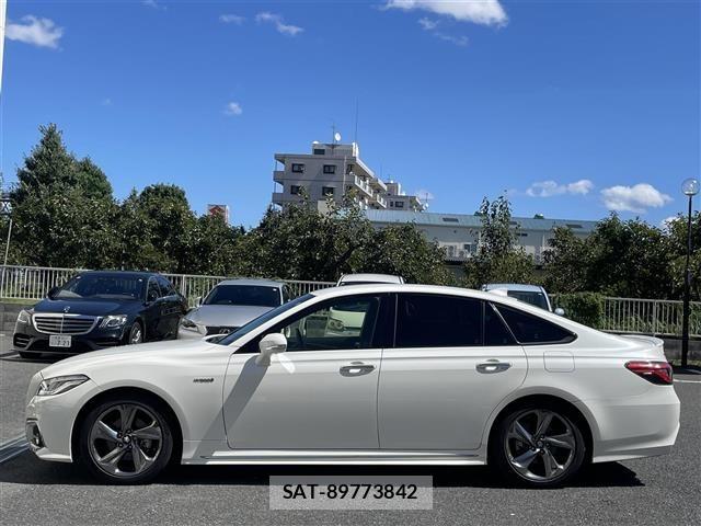 Toyota CROWN 2018 8937644-17