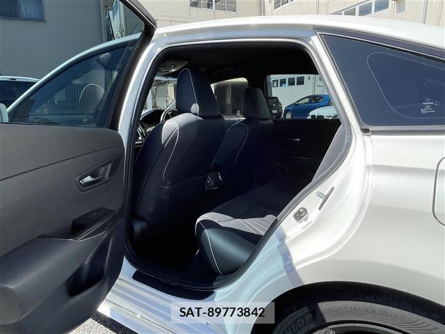 Toyota CROWN 2018 8937644-20
