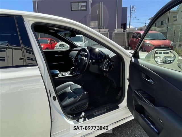 Toyota CROWN 2018 8937644-7