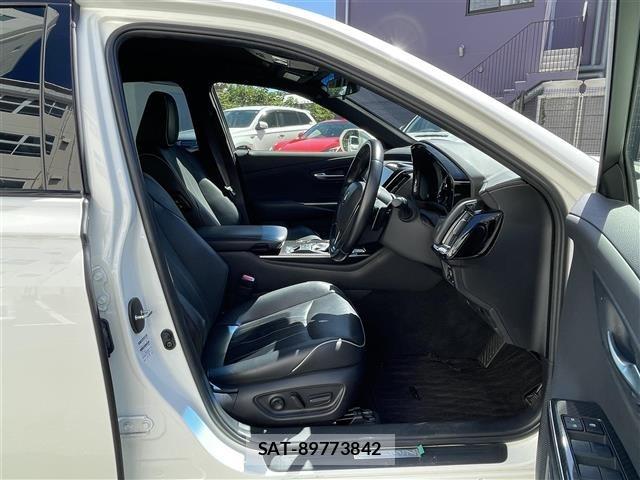 Toyota CROWN 2018 8937644-8