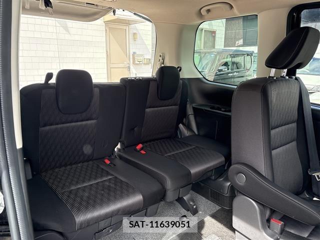 Nissan SERENA 2022 8926985-11