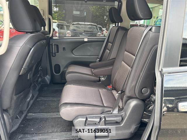 Nissan SERENA 2022 8926985-9