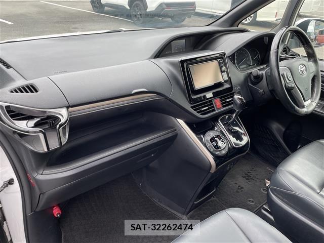 Toyota ESQUIRE 2016 8908816-20
