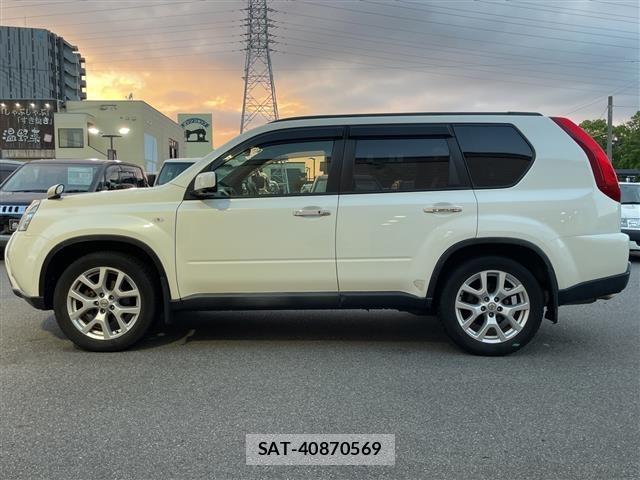 Nissan X-TRAIL 2013 8929490-4