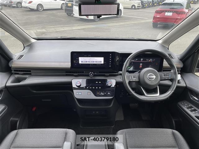 Nissan SERENA 2023 8927008-14