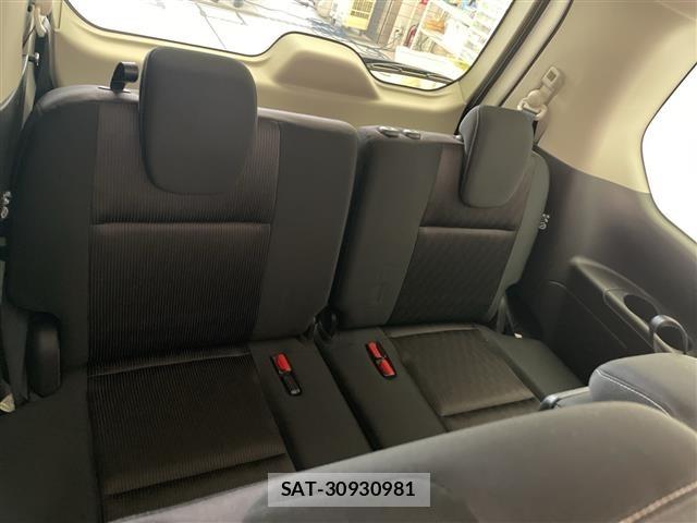 Nissan SERENA 2017 8927009-12