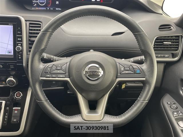 Nissan SERENA 2017 8927009-14