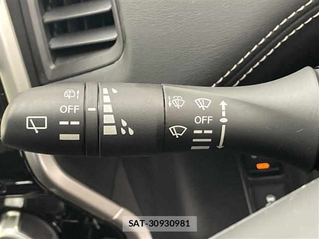 Nissan SERENA 2017 8927009-6