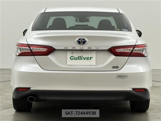 Toyota CAMRY 2017 8687630-13