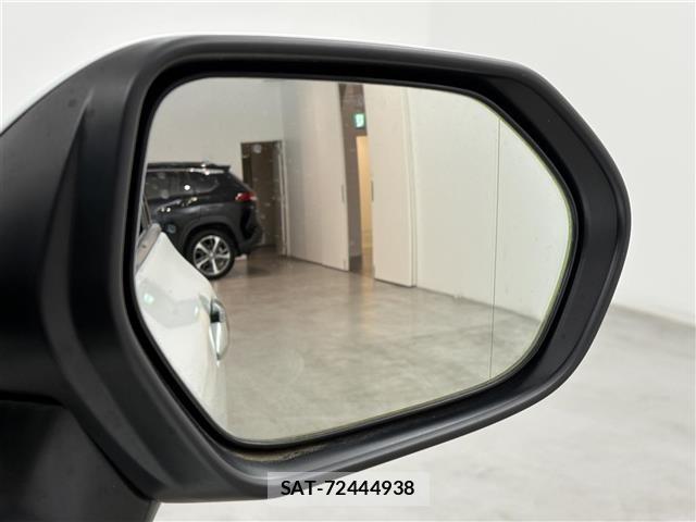 Toyota CAMRY 2017 8687630-8