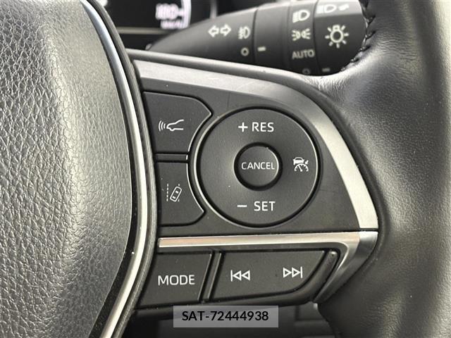 Toyota CAMRY 2017 8687630-9