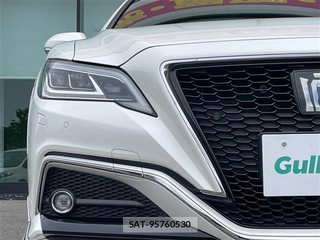 Toyota CROWN 2018 8680546-2