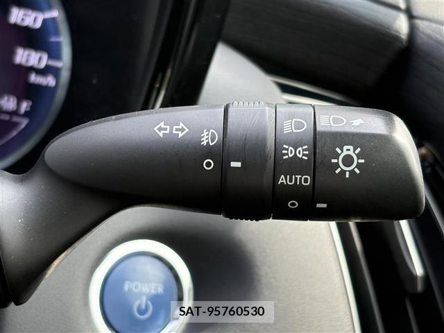Toyota CROWN 2018 8680546-7
