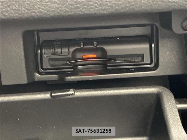 Nissan SERENA 2016 8927016-16